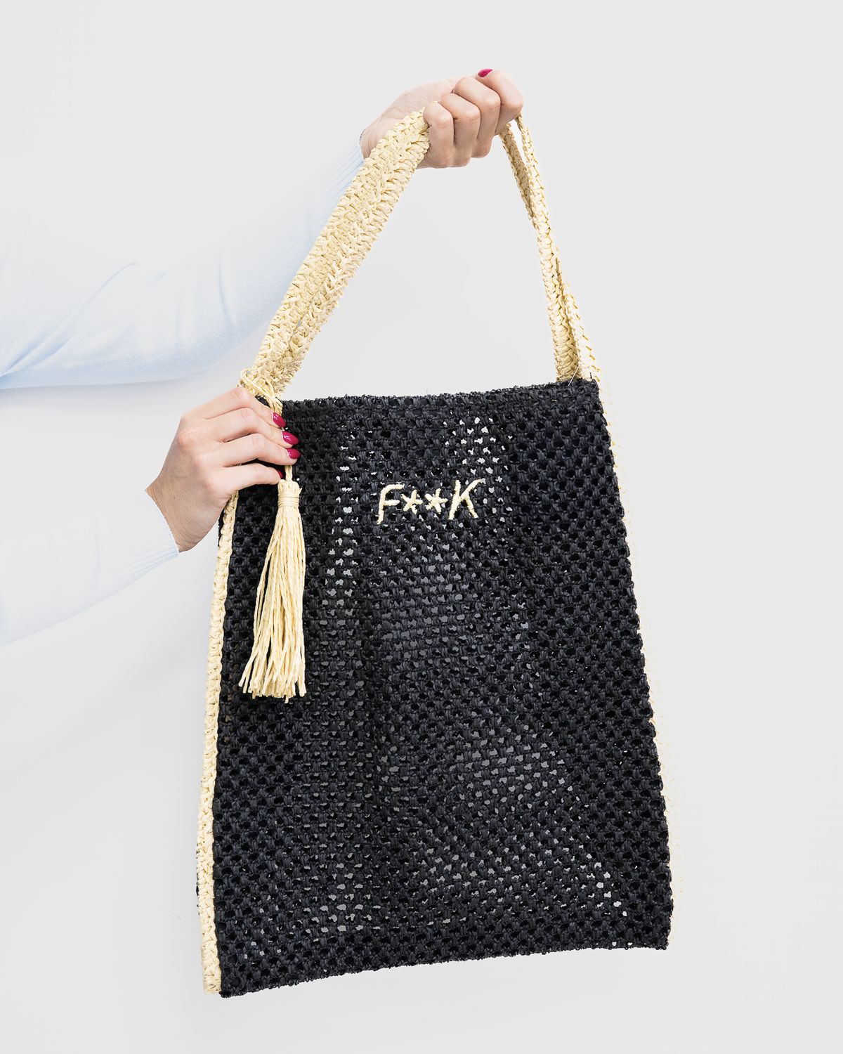 Borsa Fk in raffia nero