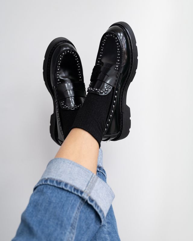 Mocassino con borchie Ovyé