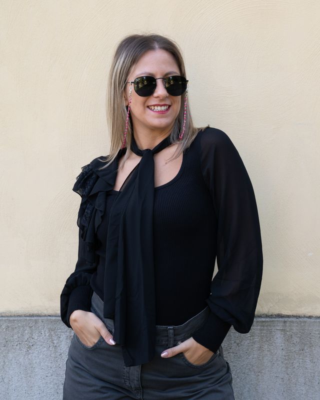 Maglia HaveOne con foulard nero