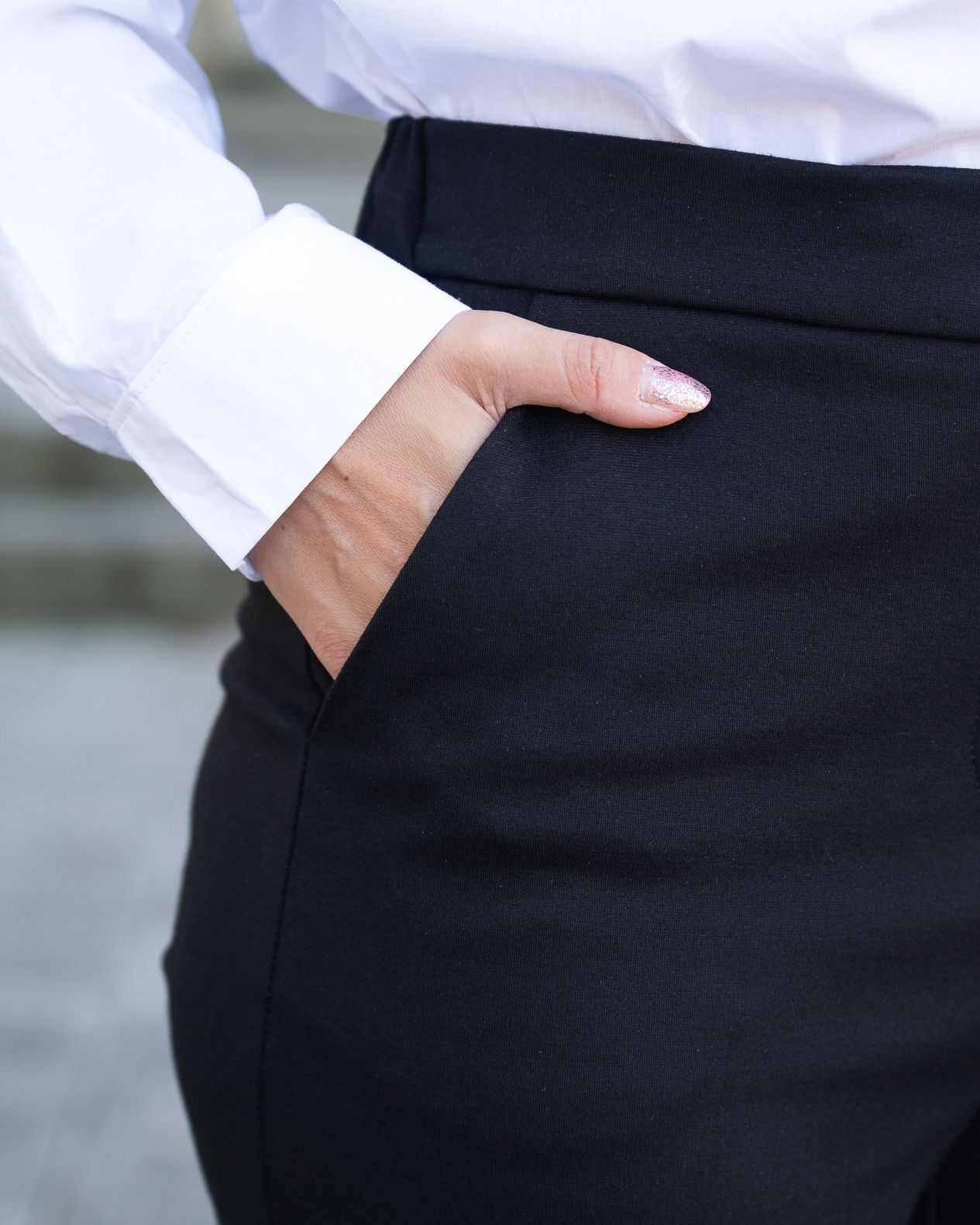 Pantalone Maryley nero con gamba dritta