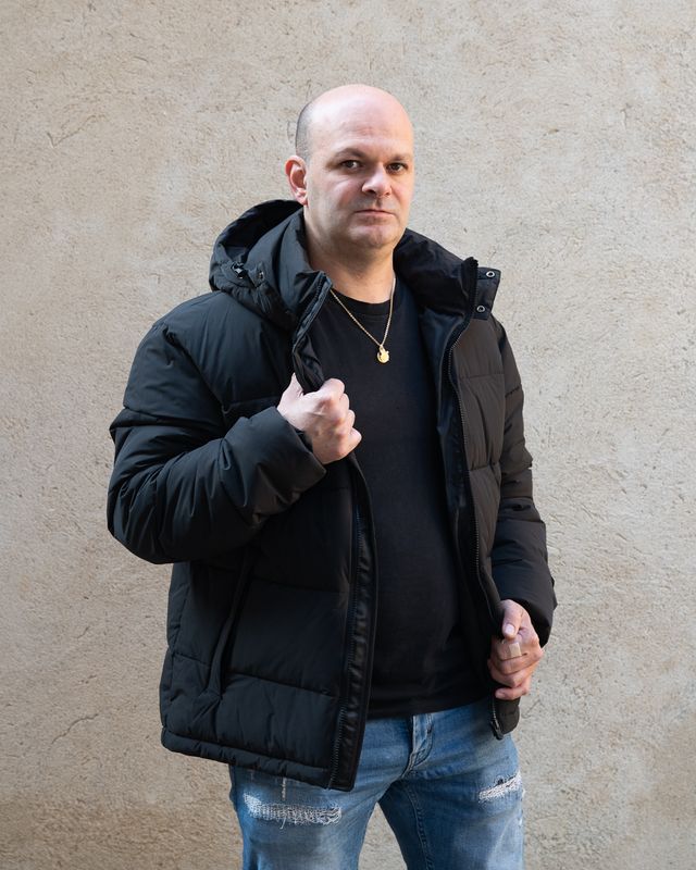 Giubbotto F**k uomo con cappuccio nero Giubbotto F**k uomo con cappuccio nero