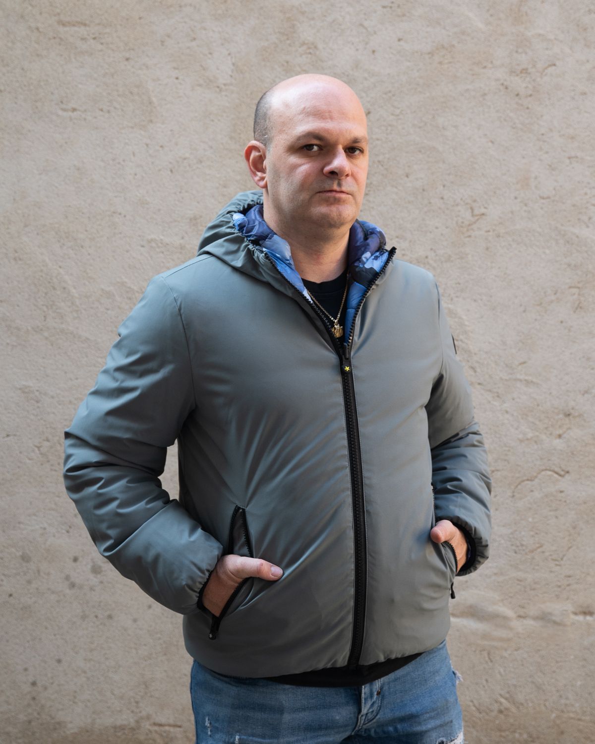 Giubbotto F**k uomo reversibile grigio e mimetico sui toni azzurro