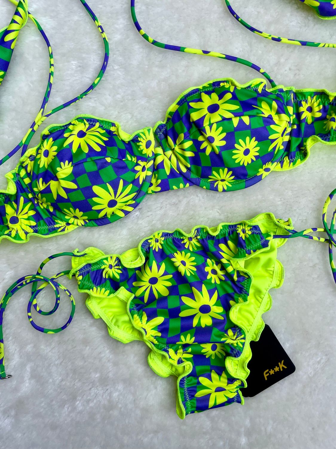 Bikini Meadow of Daisies