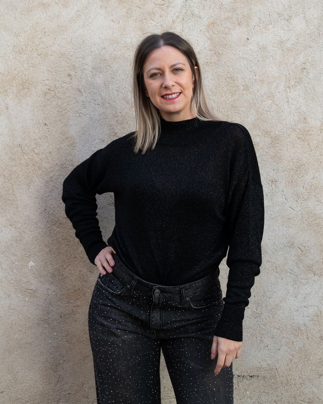 Maglia con glitter 8pm nero Maglia con glitter 8pm nero