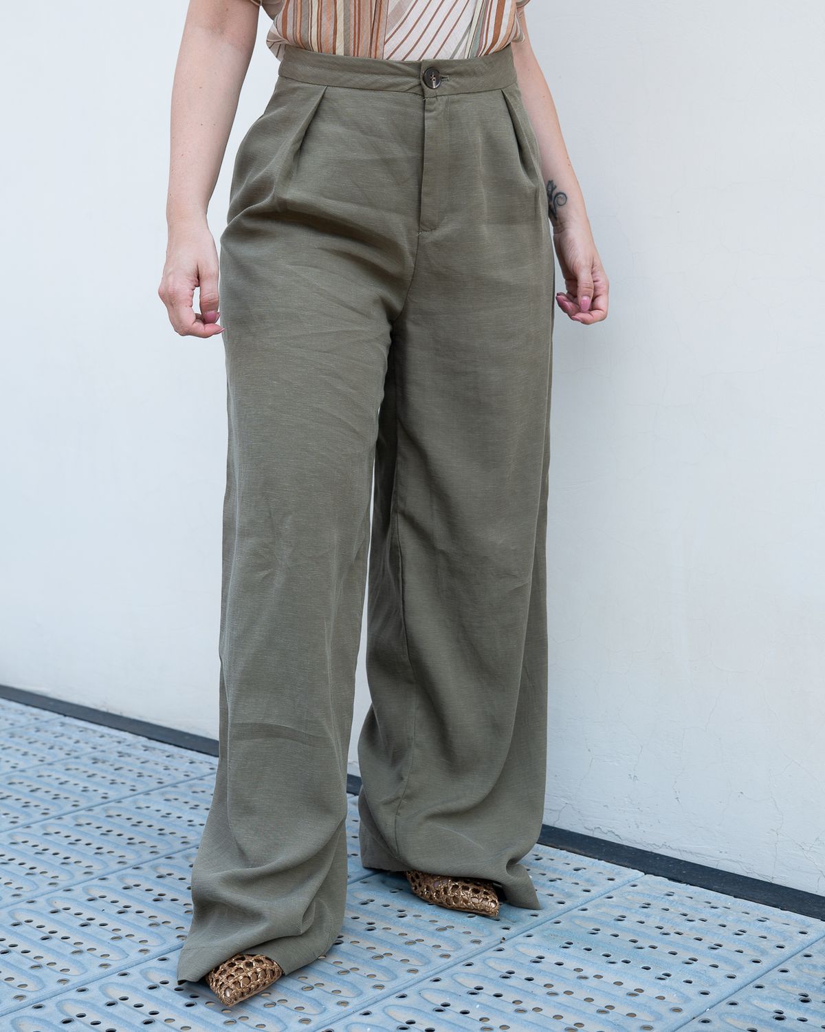 Pantalone palazzo Art Love verde militare