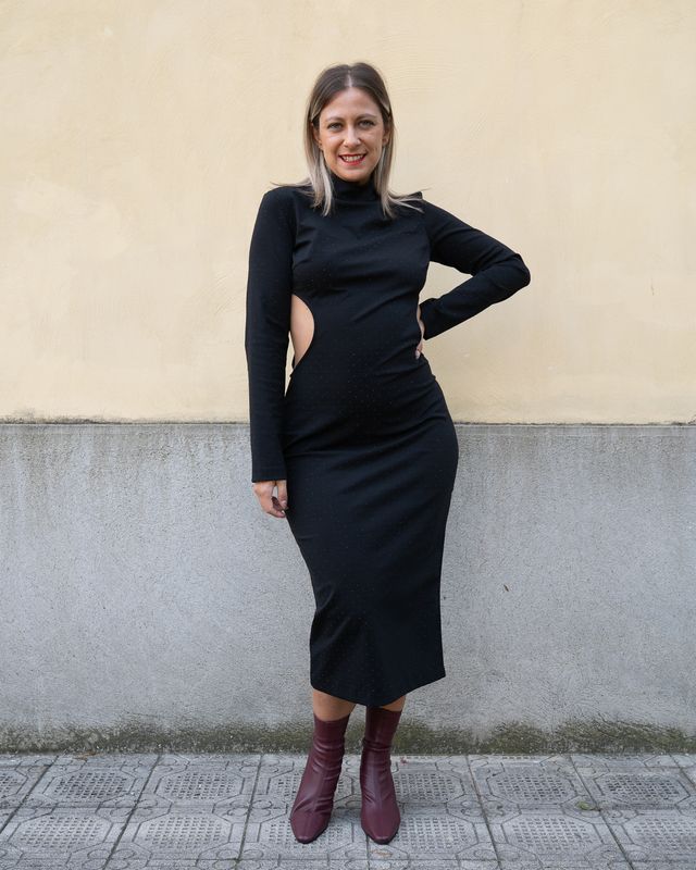 Abito Vicolo con cut out nero Abito Vicolo con cut out nero
