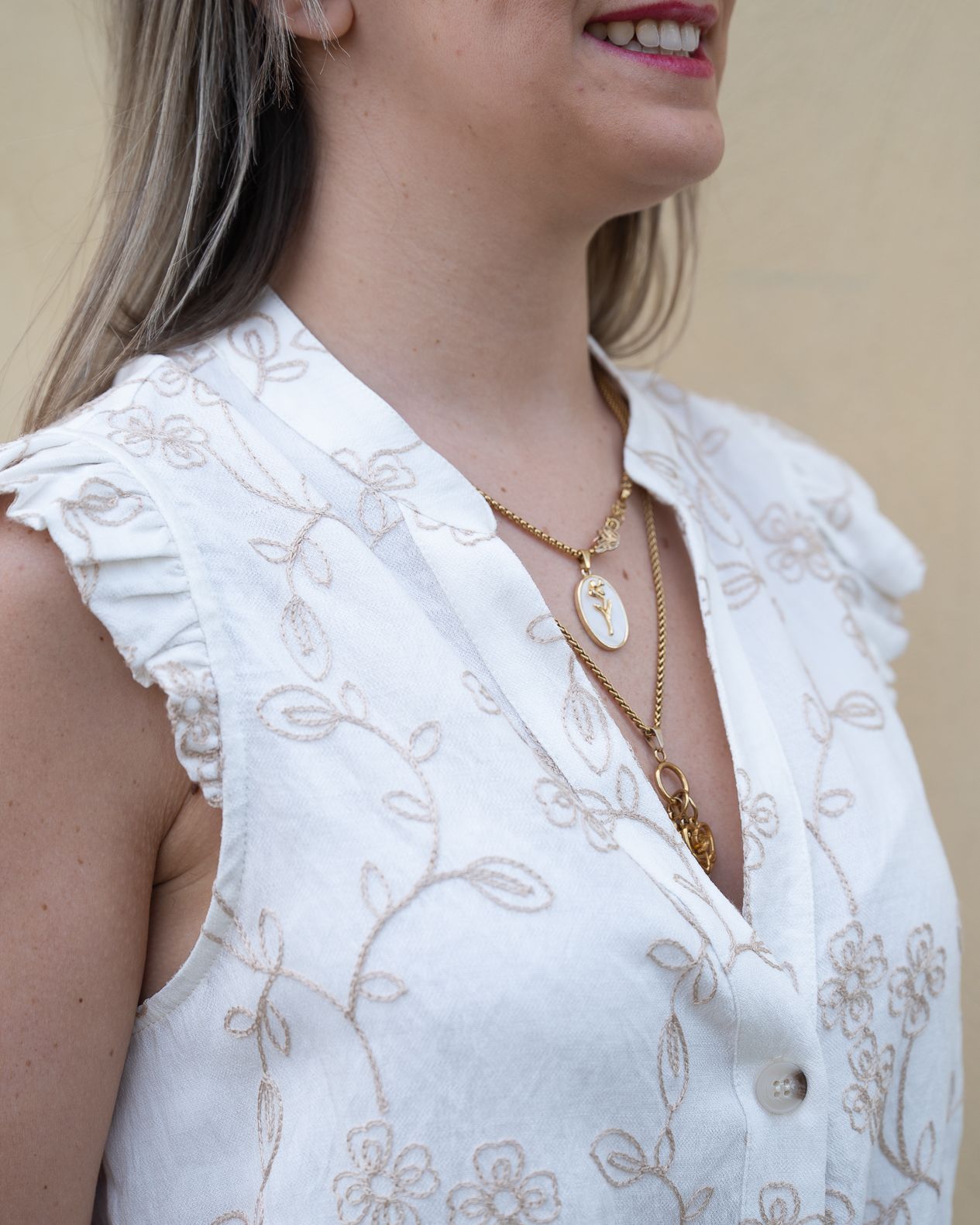 Blusa Fly Girl con ricami beige e panna