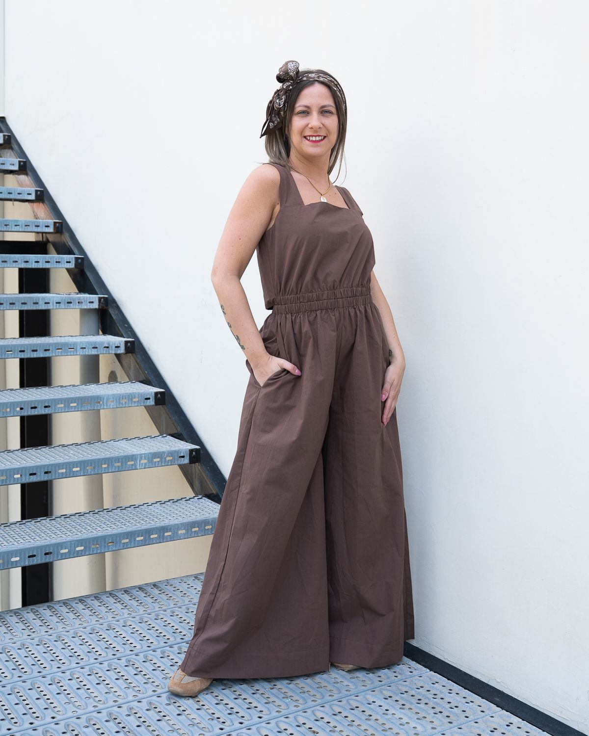 Tuta Art Love modello a palazzo moro Tuta Art Love modello a palazzo moro