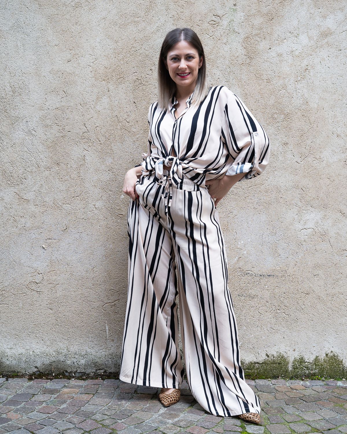 Coordinato HaveOne con righe crema e nero Coordinato HaveOne con righe crema e nero