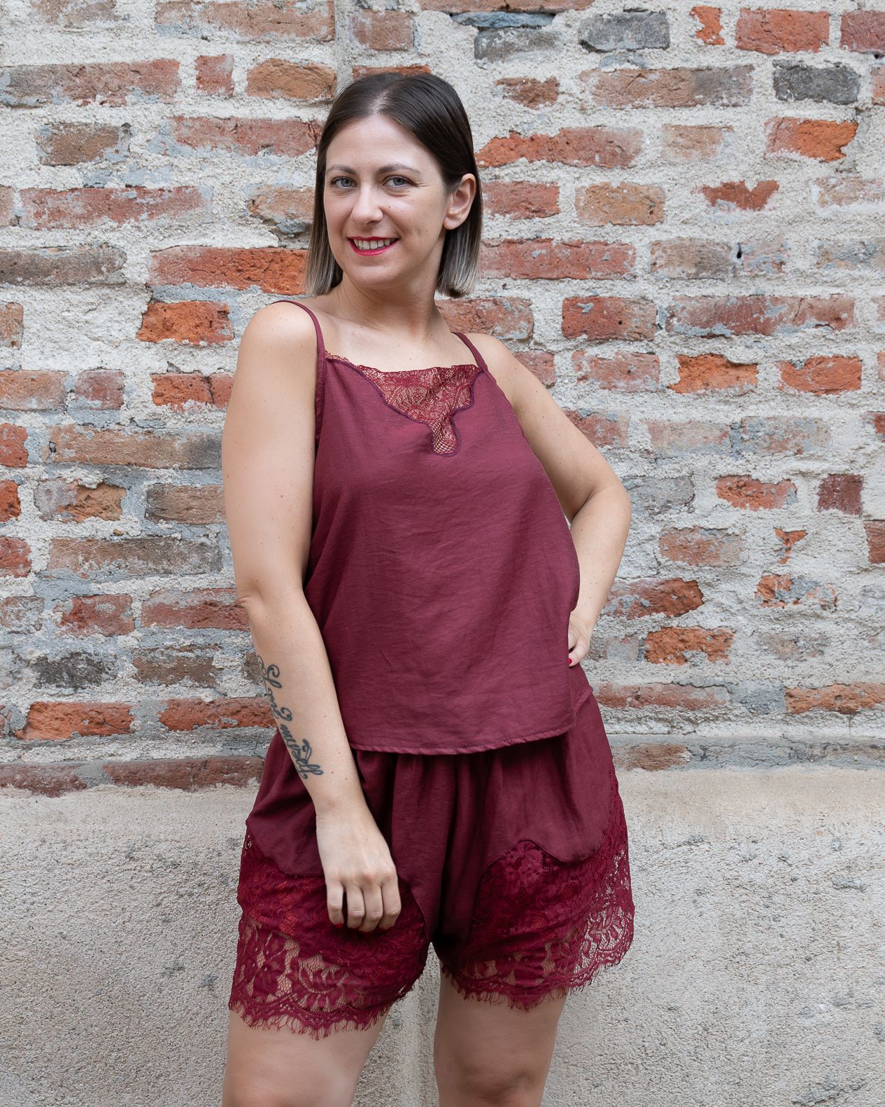 Coordinato top e short con pizzo HaveOne india
