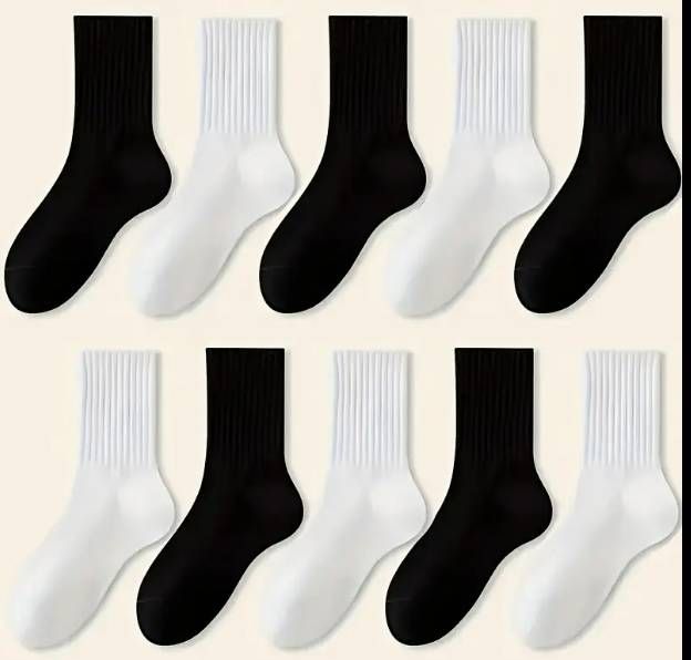 Men&#39;s 5 Pairs Knee length Sports Socks Your choice Black or White