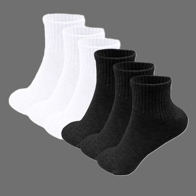 Women&#39;s 5-Pairs. Sports Socks in Black or White! Low Cut