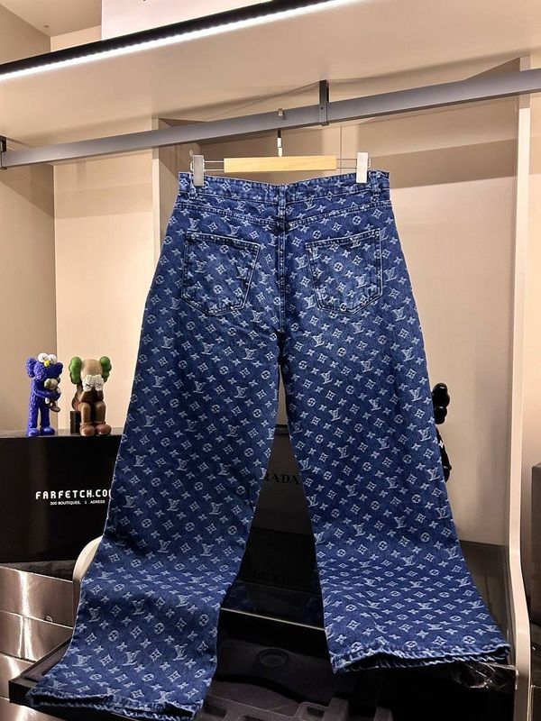 Louis Vuitton Jean