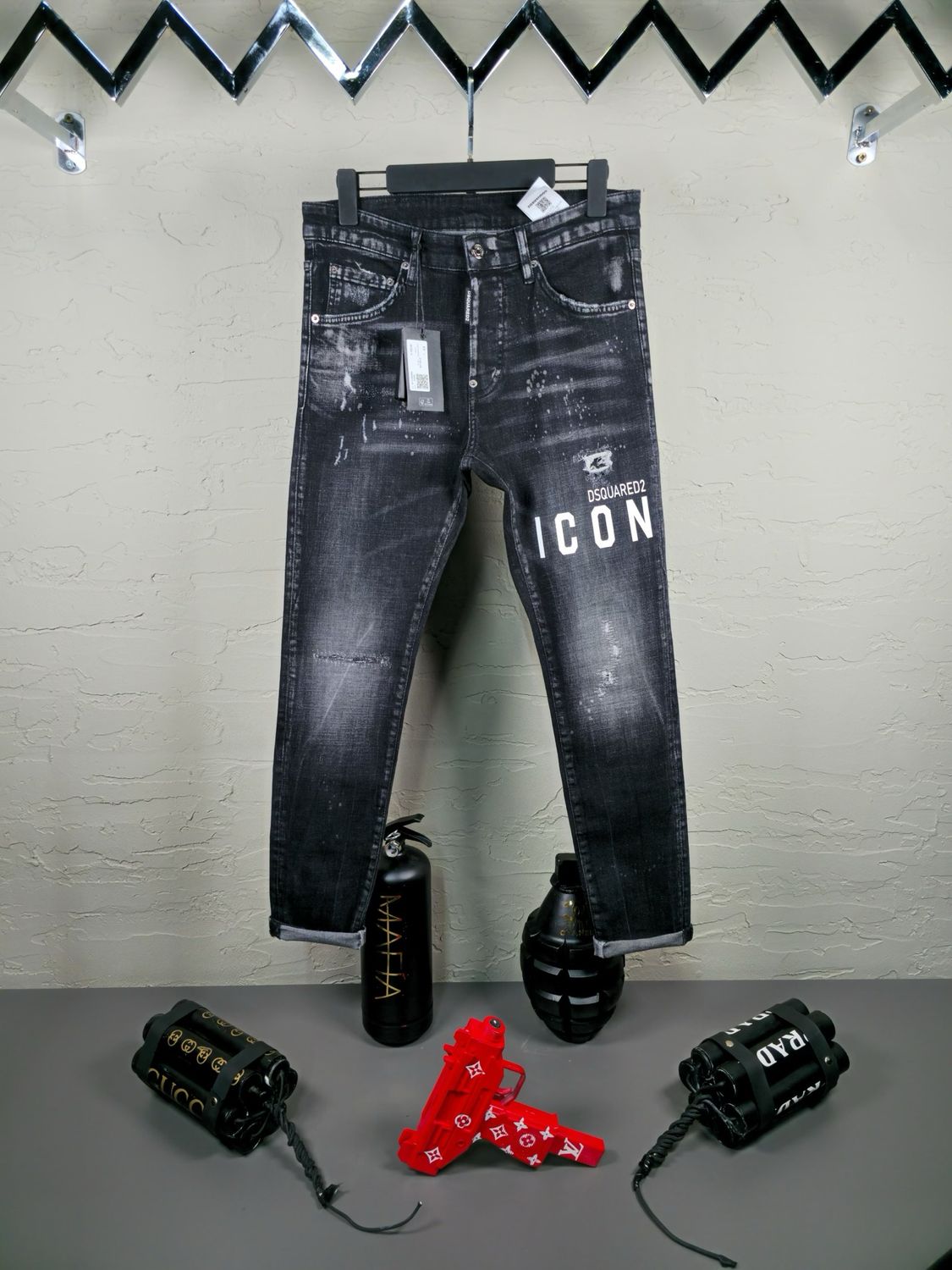Iconic Jeans