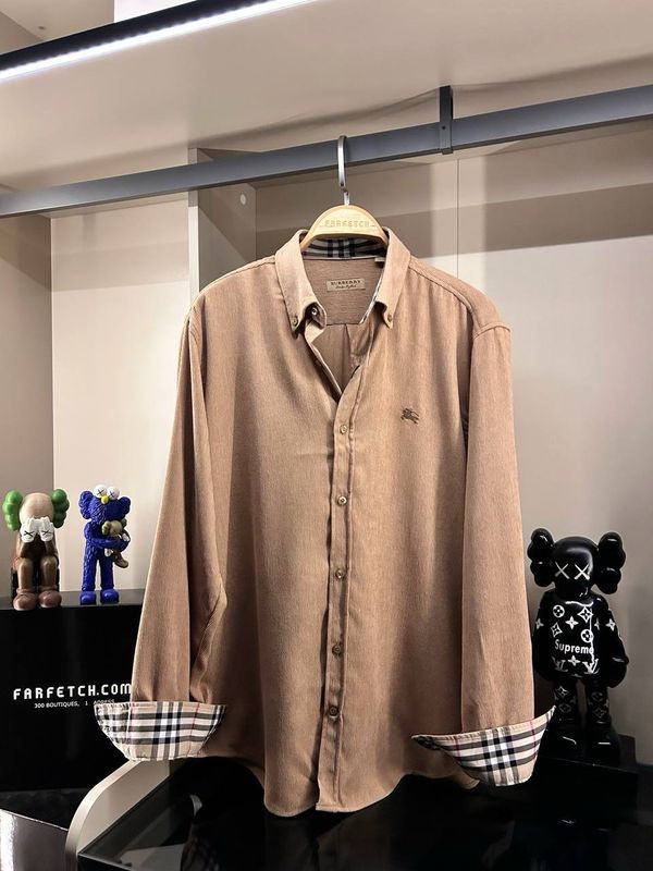 Barberry Button Up