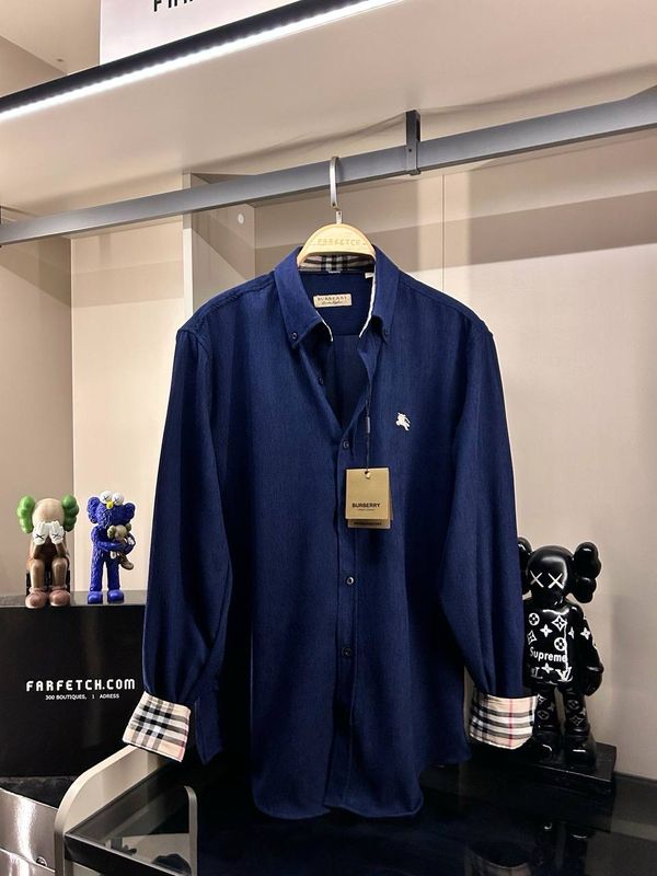 Burberry Button Up