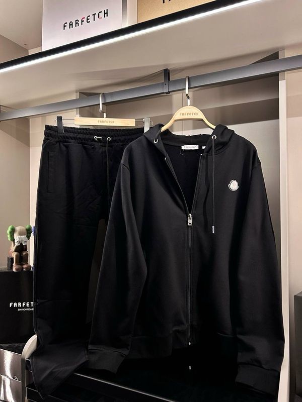 Montclair Outfits Set