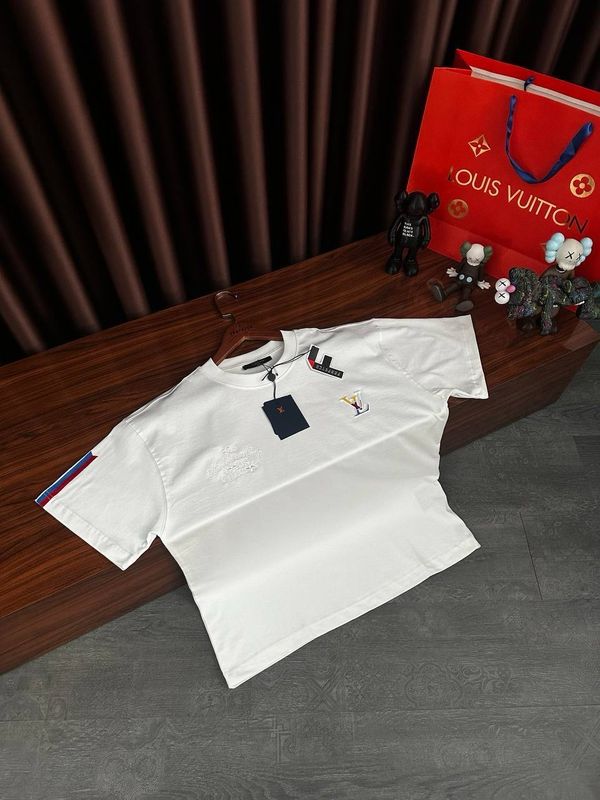 Louis Vuitton T-shirt