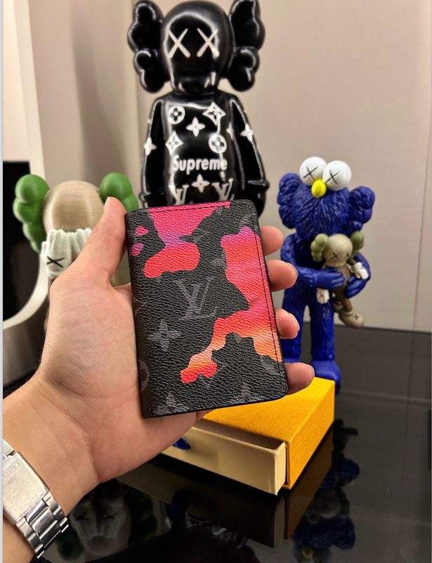LV Wallet
