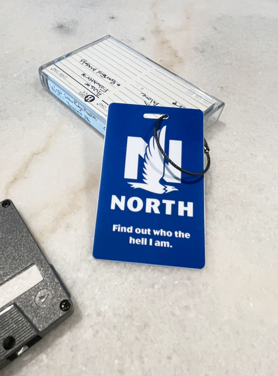 LUGGAGE TAG - NORTH