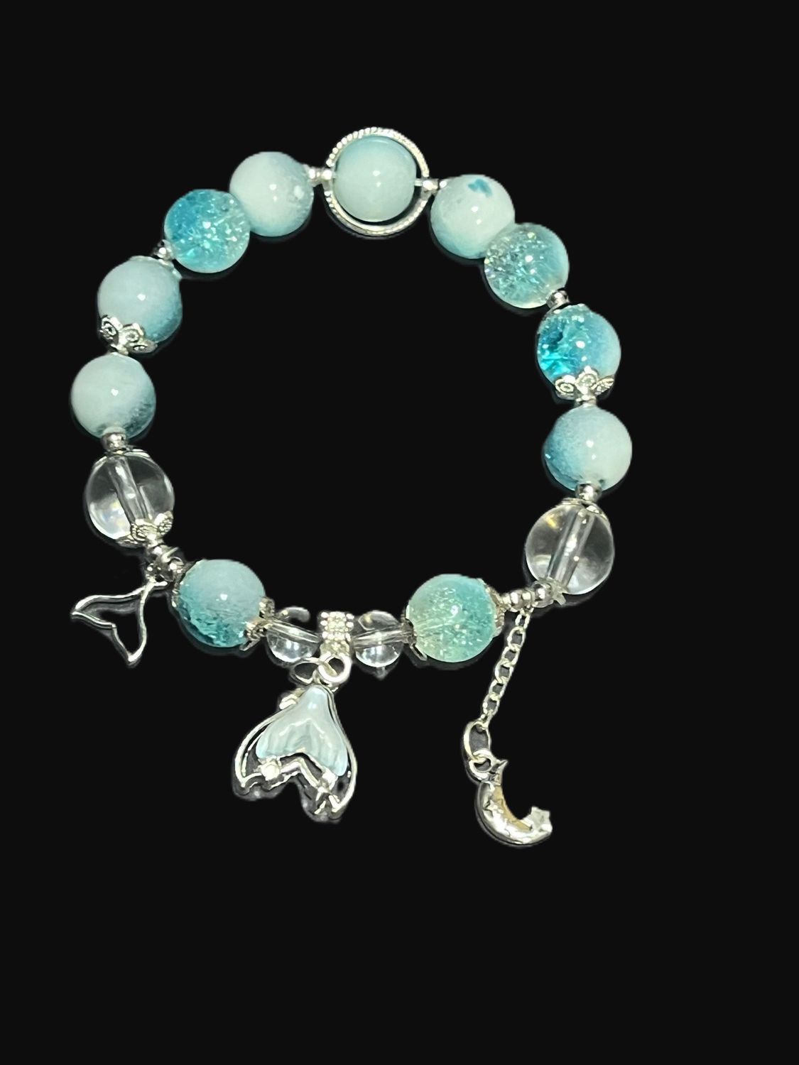 WHALE TAIL FASHION BRACELET