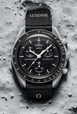 ساعة اوميجا سواتش ساعة Omega x Swatch MoonSwatch - Mission to the Moon ميرور مع بوكس و و ستراب رابر اسود اضافي و ٢ بطاريه