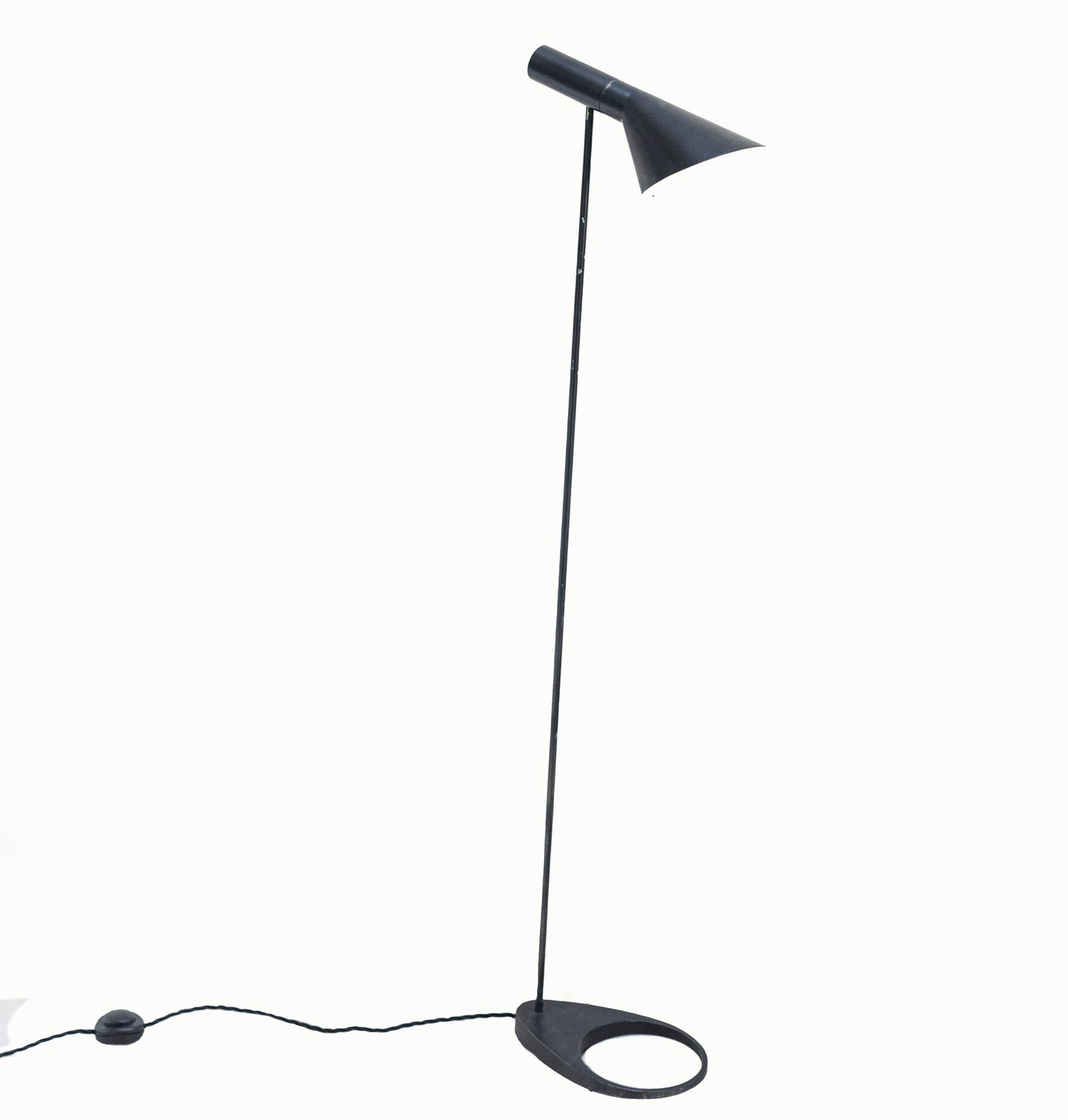 Original First Production Aj Visor Floor Lamp By Arne Jacobsen For Louis Poulsen.
