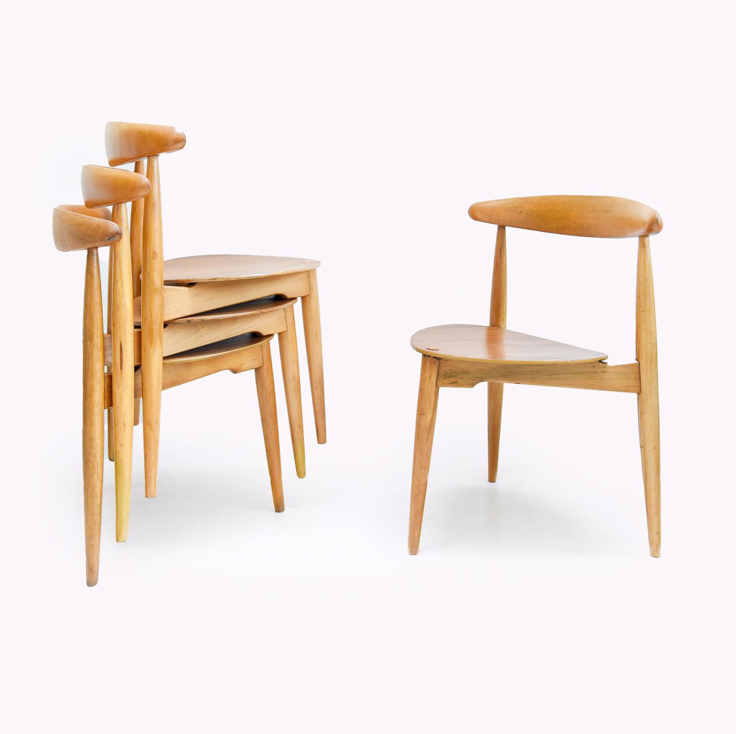 Hans J Wegner 'Heart' Dining Chairs Fh4103 By Fritz Hansen Denmark, 1960s