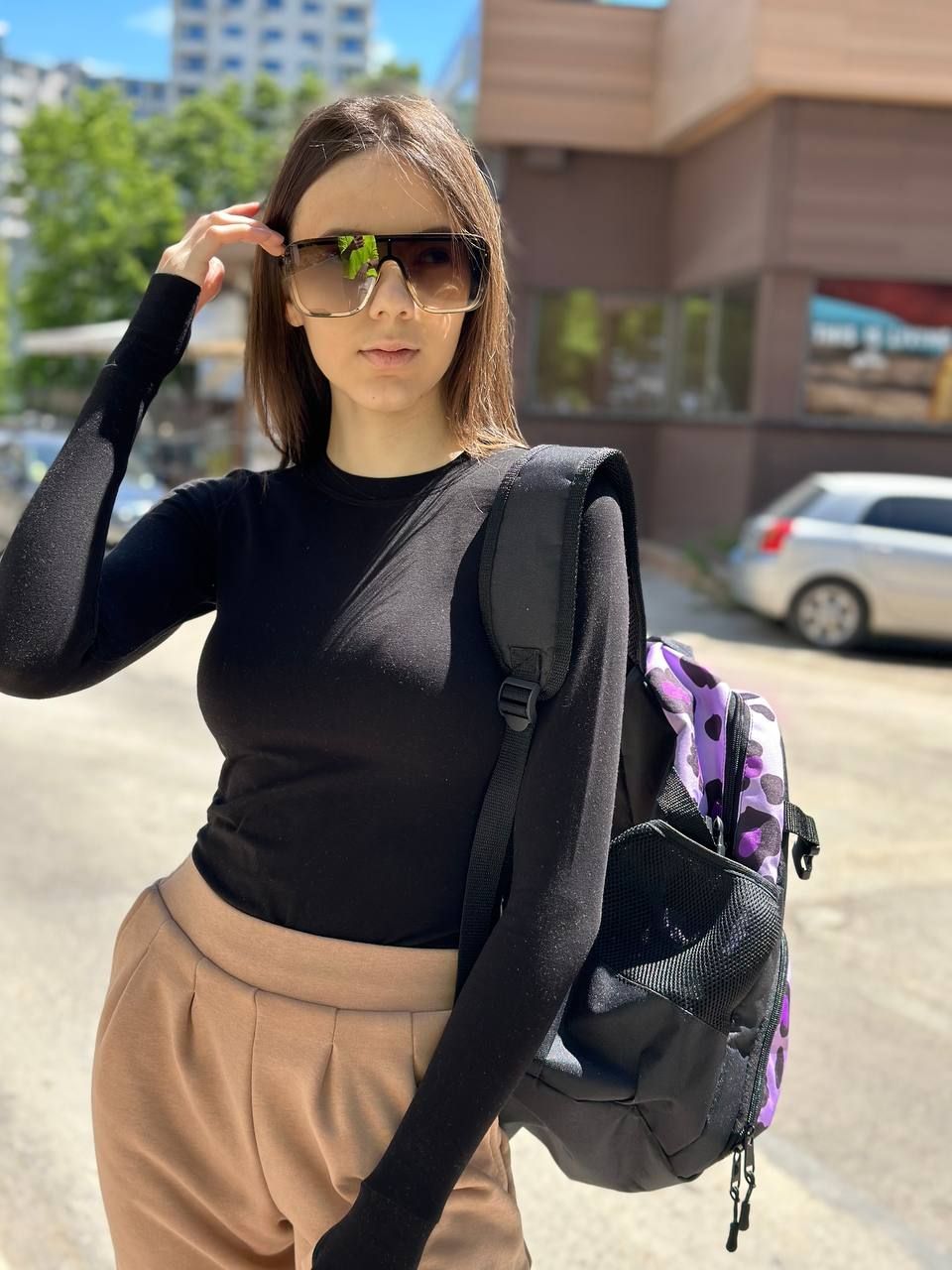 БЛУЗА ЧЕРНА С ПРЪСТИ