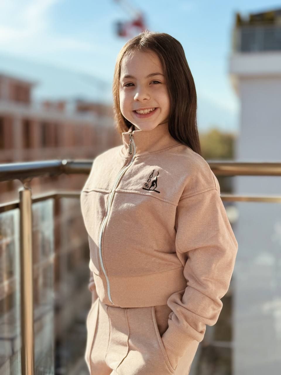 СПОРТНО ЯКЕ