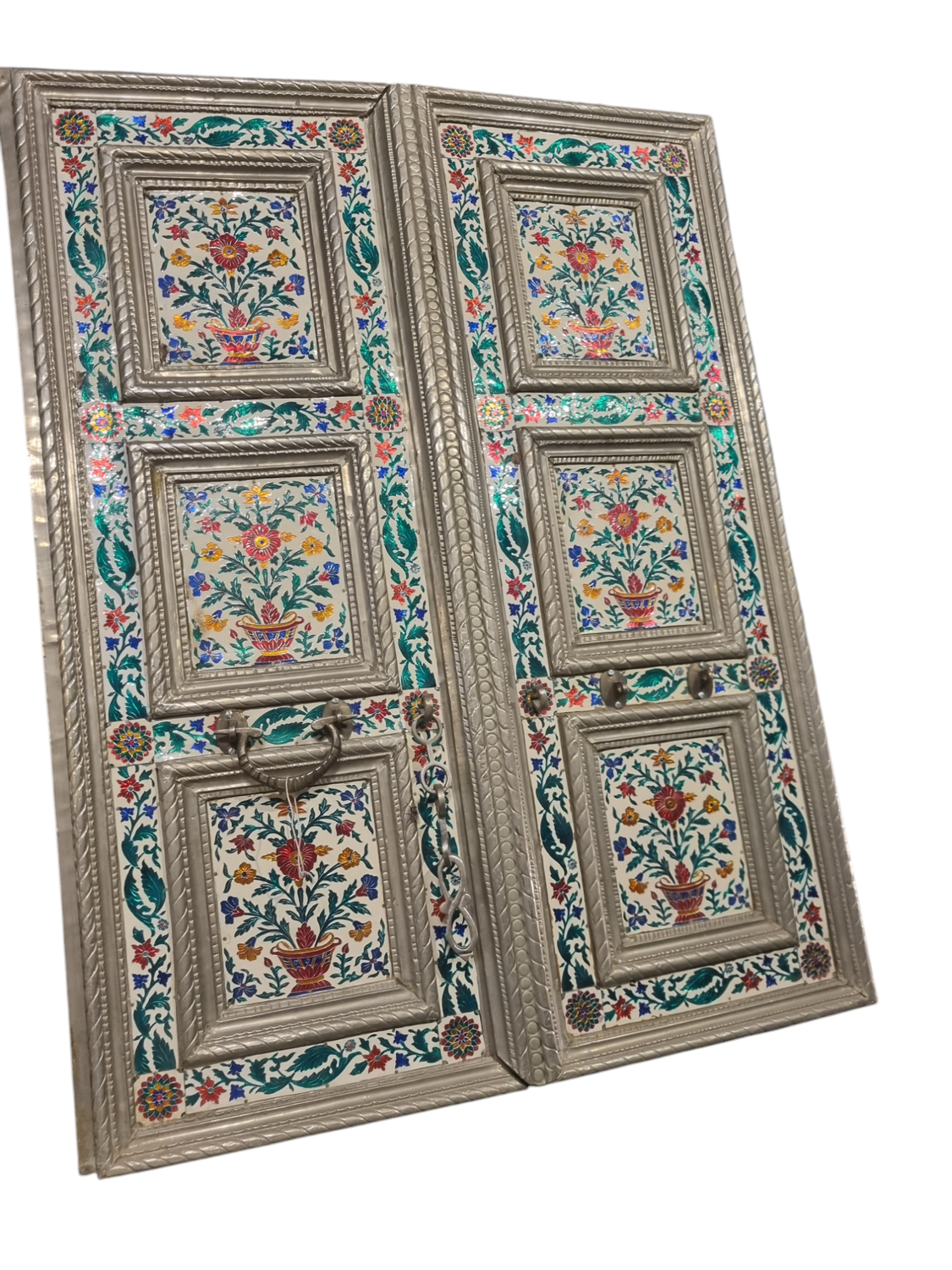 INDIAN GREEN WINDOW DECOR