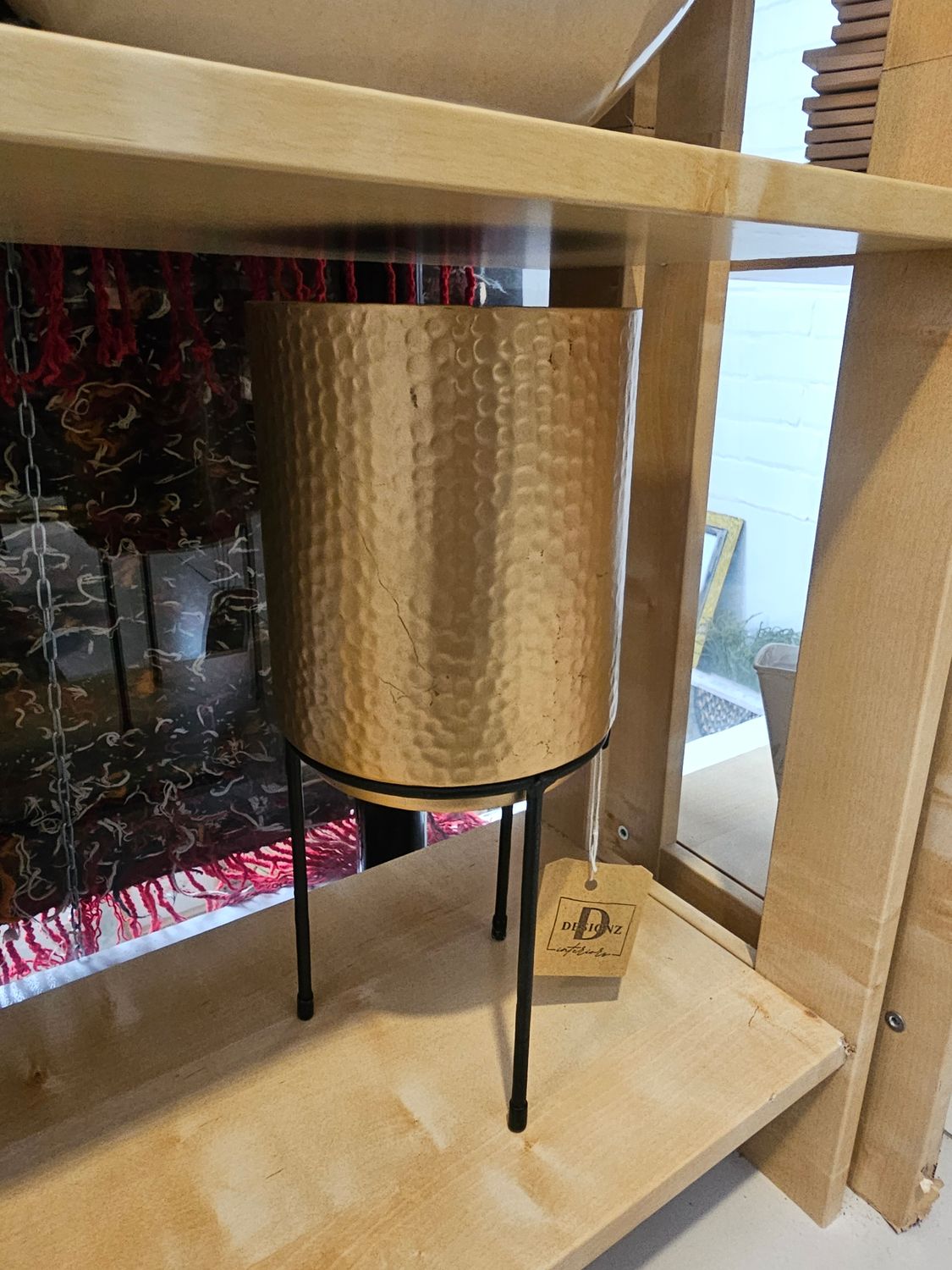 SHORT HAMMERED GOLD METAL PLANTER