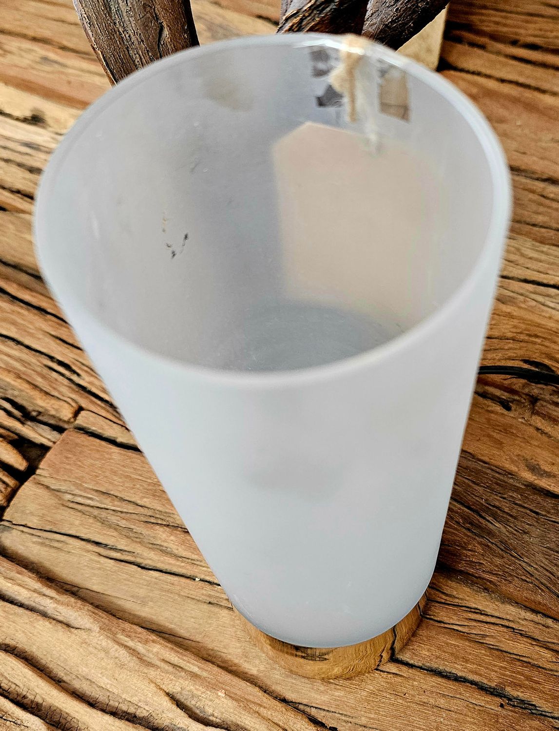 TALL WHITE/GOLD MATTE VASE