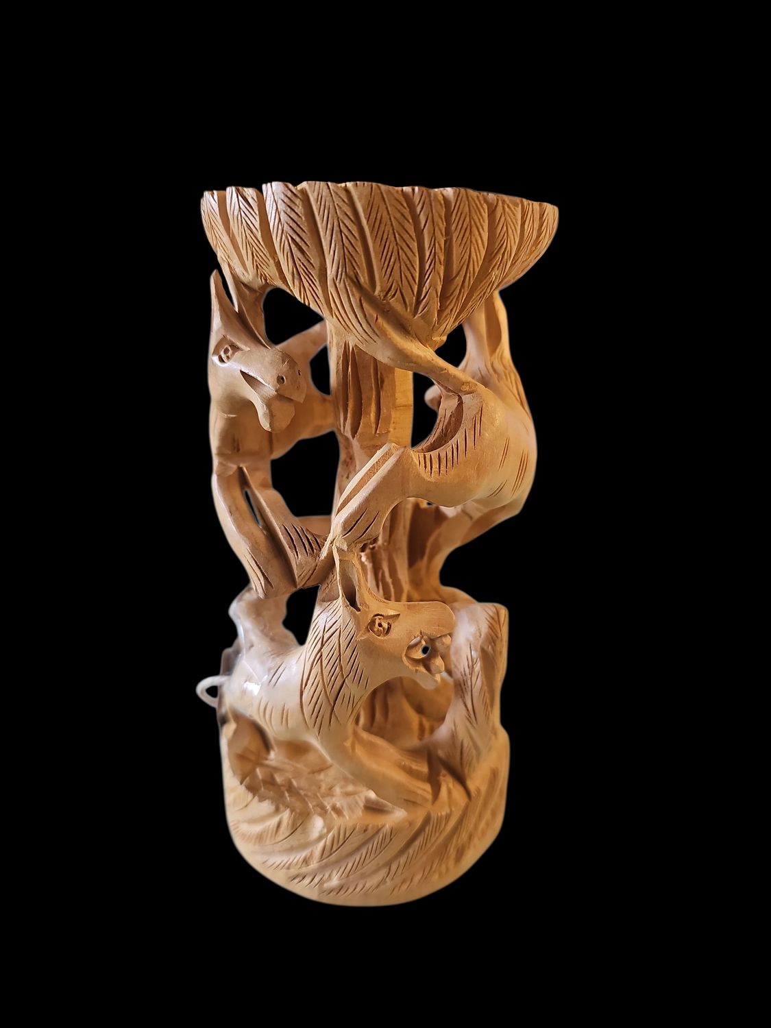 HARD WOODEN CARVED WILD ANIMAL PEN/ PENCIL CUP