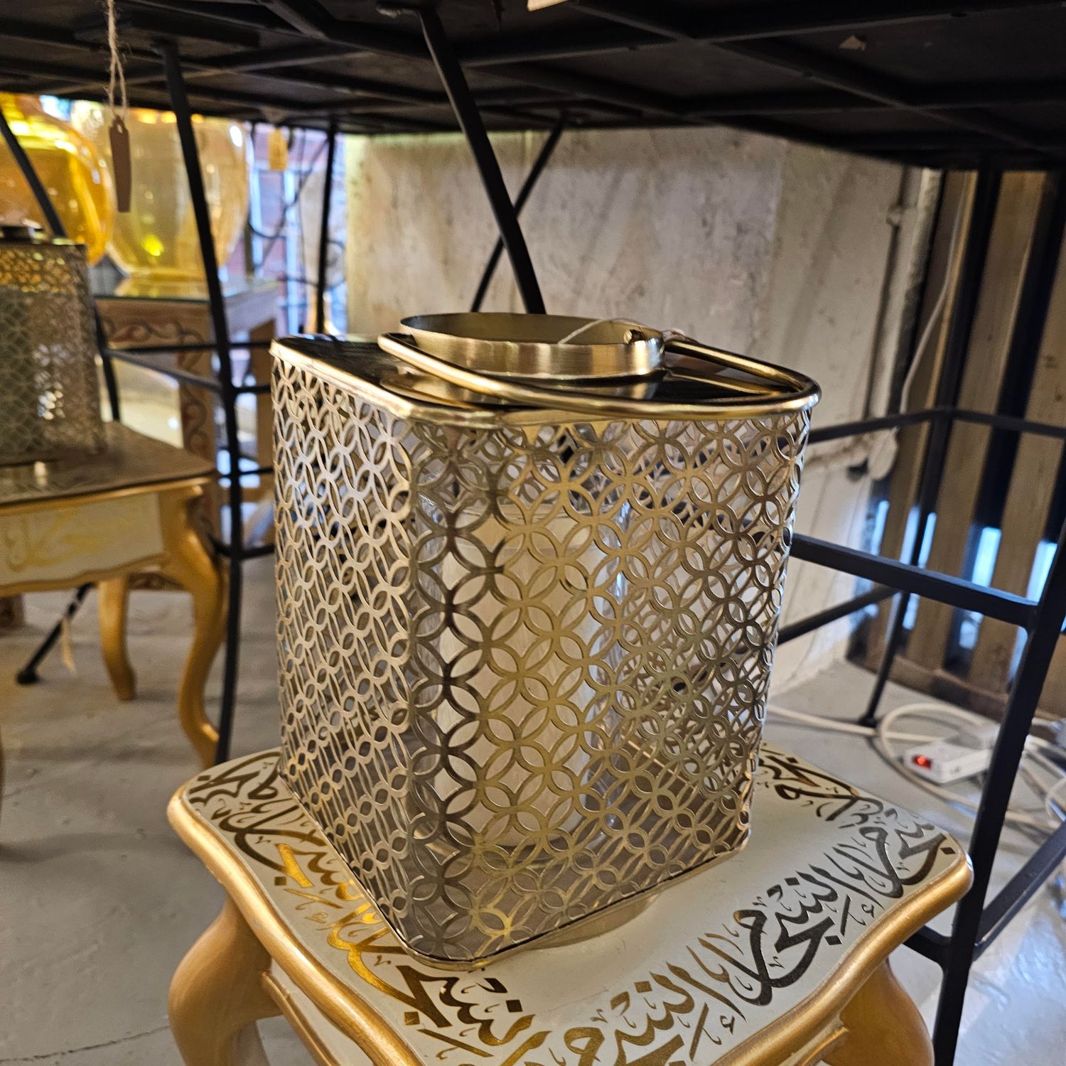 GOLD AFREEN MORROCAN STYLE CANDLE HOLDER