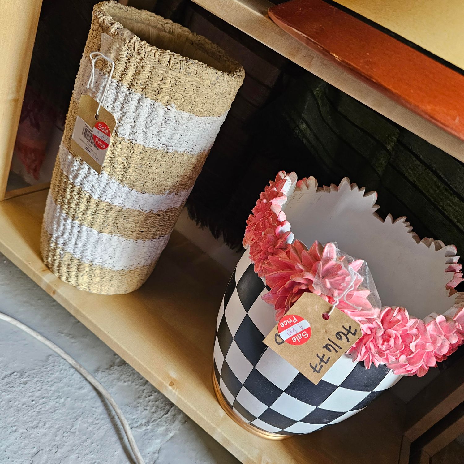 SALE ASSORTED VASES