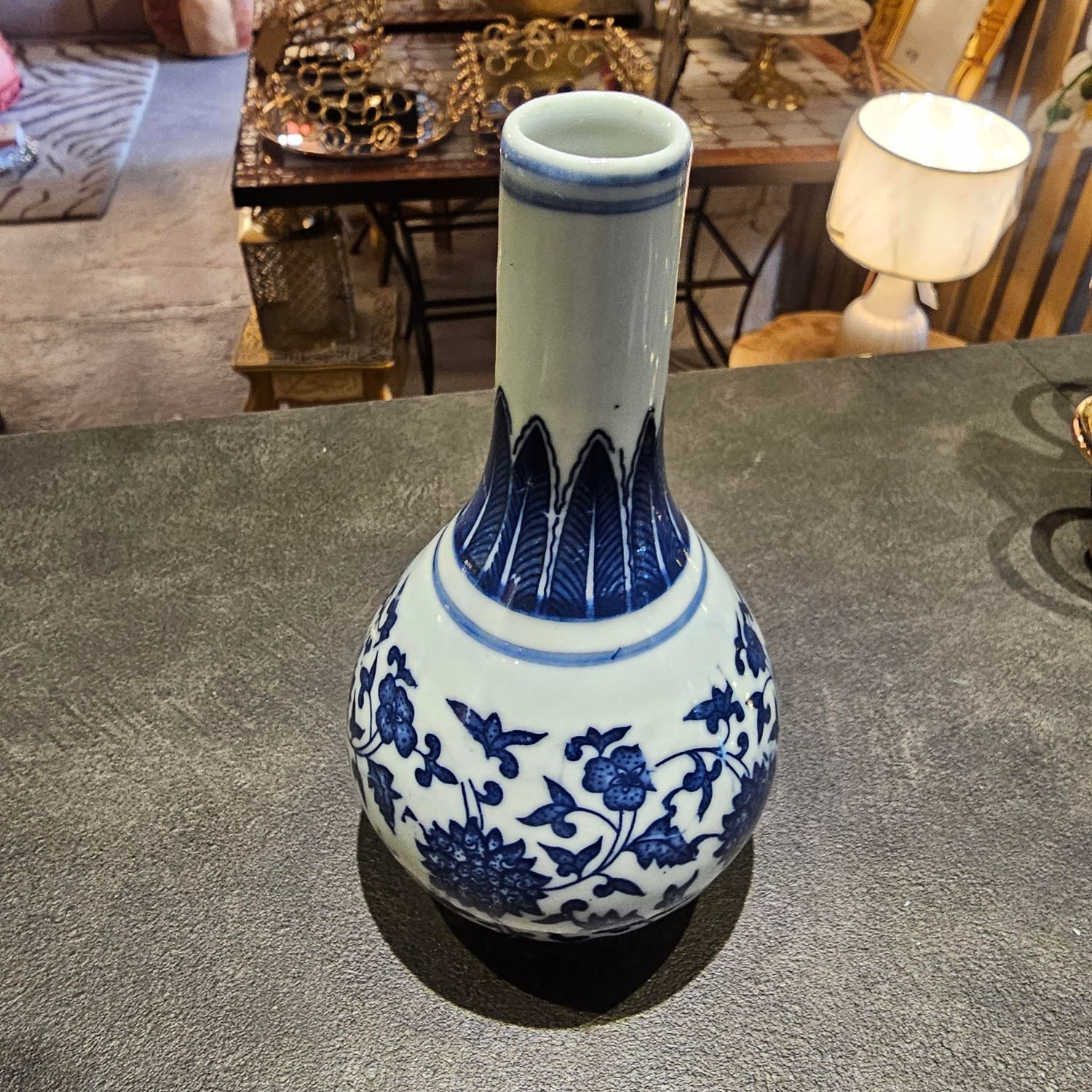 19TH CENTURY CHINESE SMALL BOTTLE