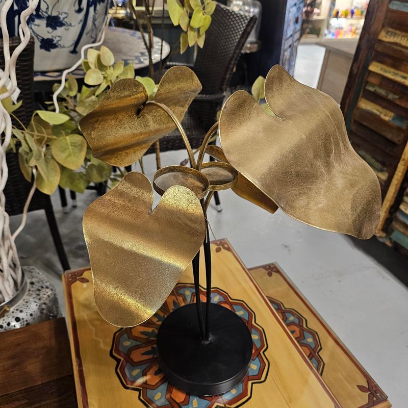 ANTHURIUM GOLD LEAF ACCENTED METAL CANDLE HOLDER