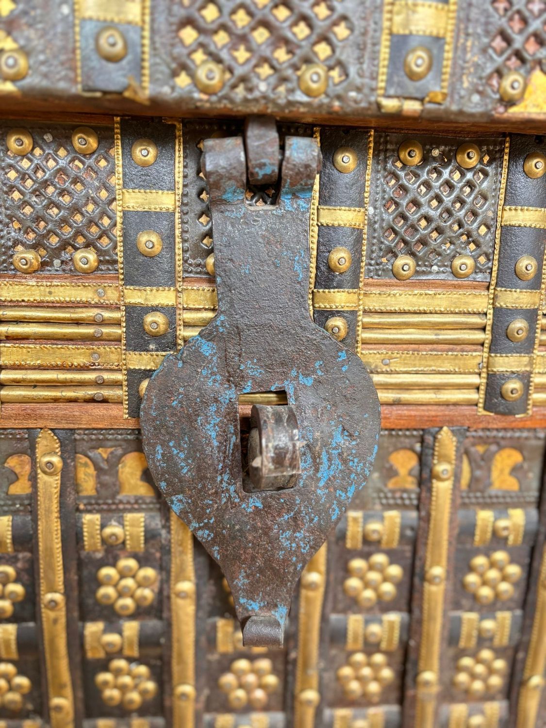 WOODEN STUDDED BRASS HOPE CHEST