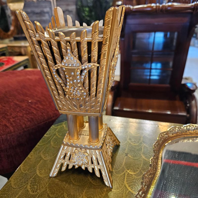 METAL GOLD INCENSE BURNER
