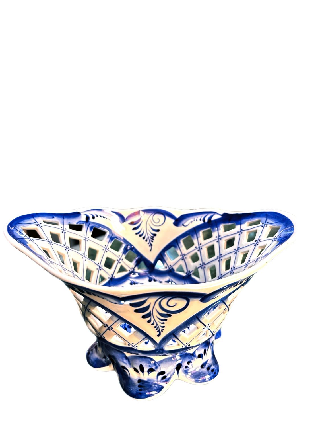 GZHEL PORCELAIN MESH FRUIT BASKET OR CANDY DSH