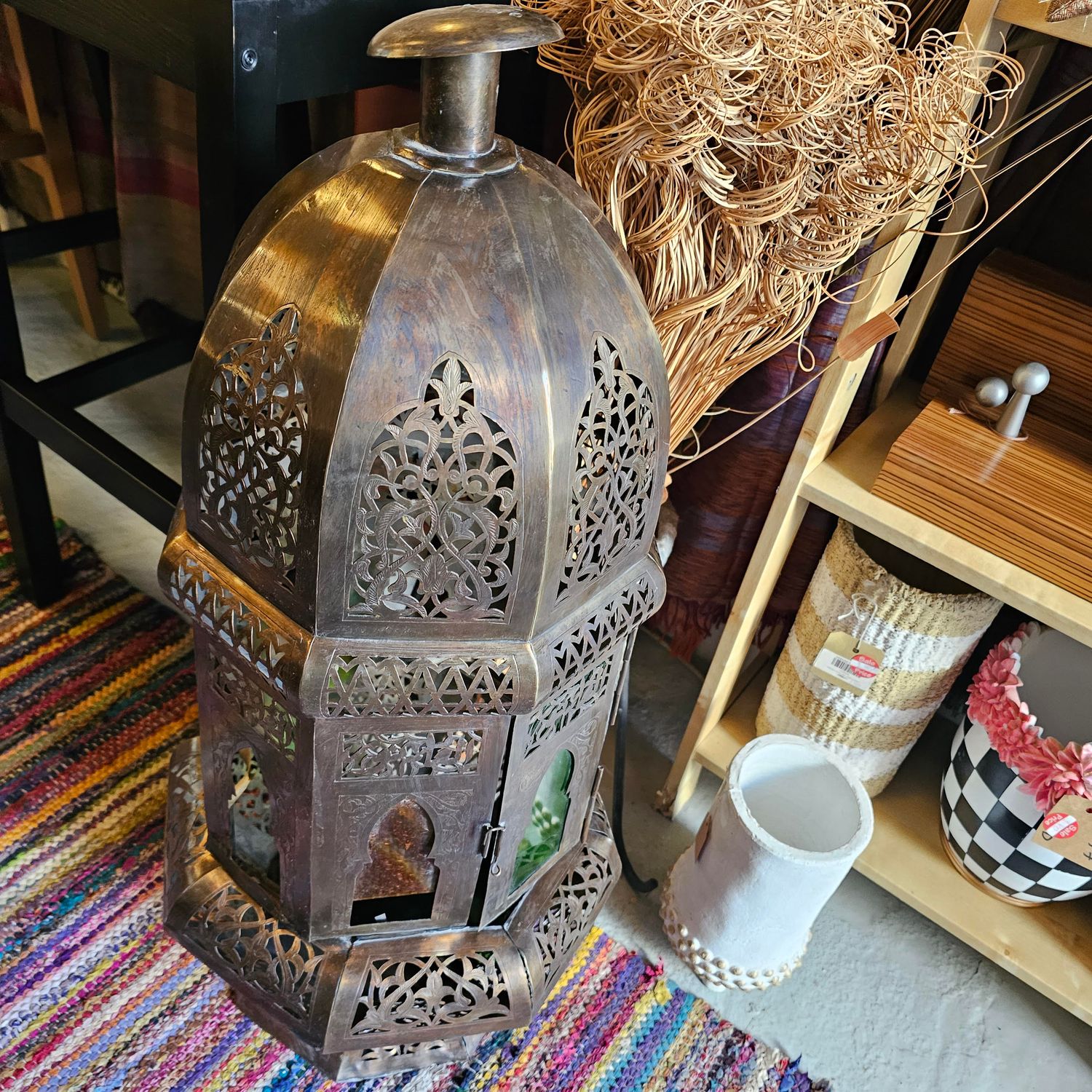 MOROCCAN FLOOR LAMP DAMAGE