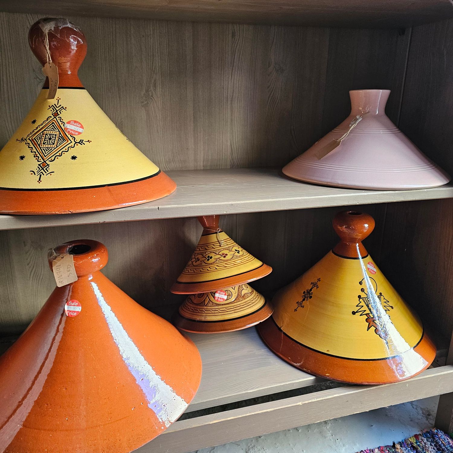 ASSORTED CERAMIC LID