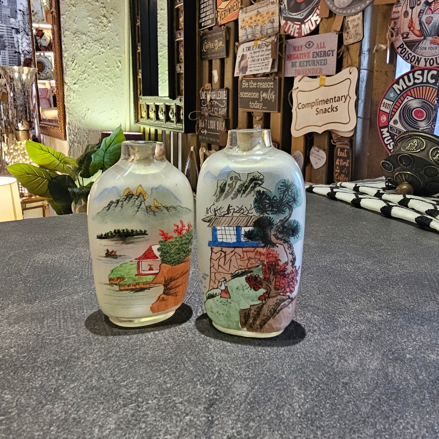 CHINESE SNUFF BOTTLE