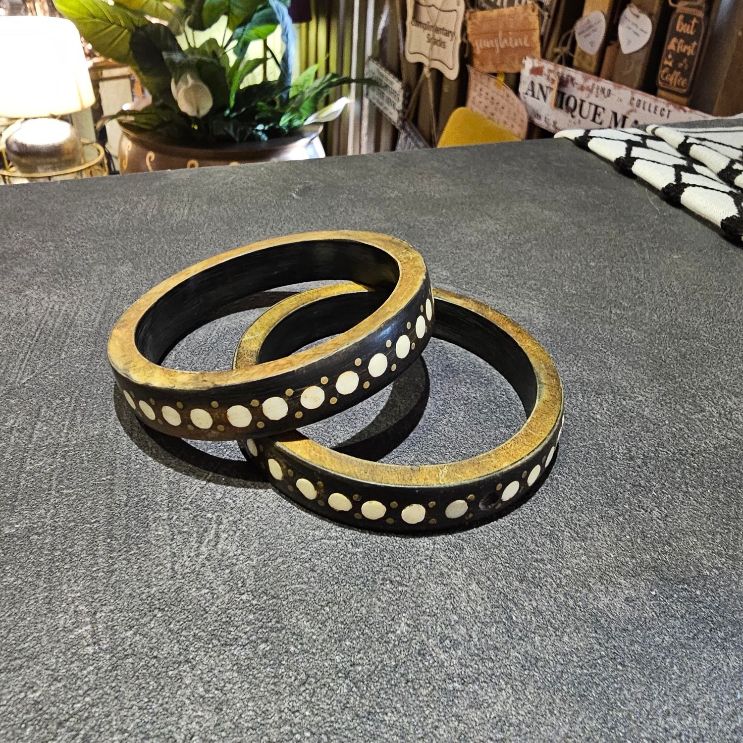 AFRICAN BANGLE