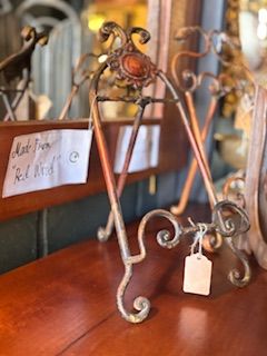 MOROCCAN PLATE STAND