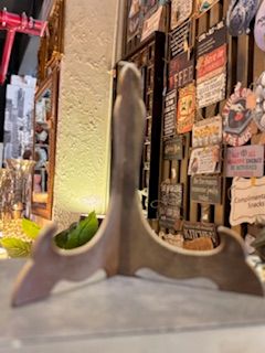 PLATE STAND
