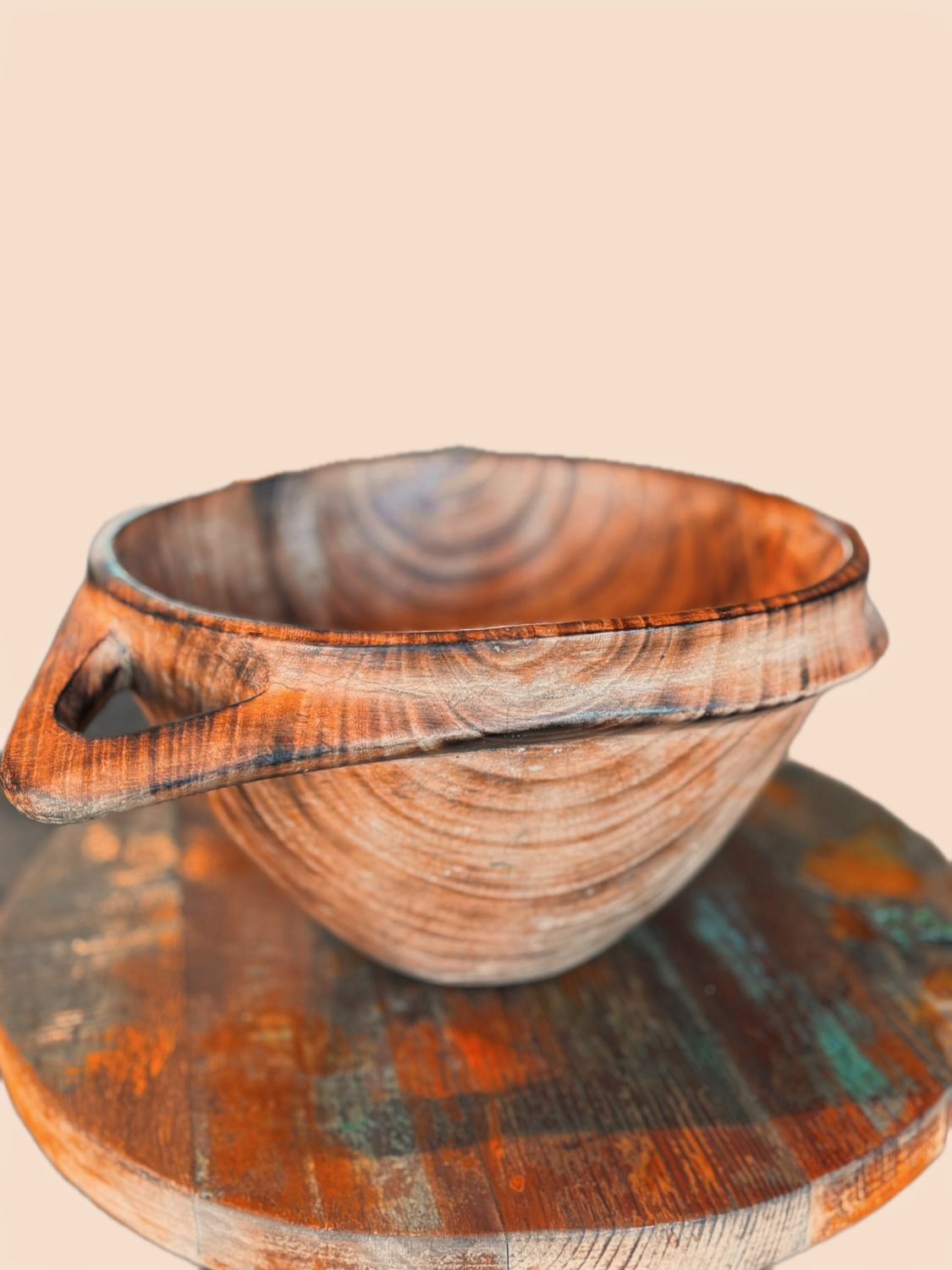 HANDCRAFTED WOODEN BOWL