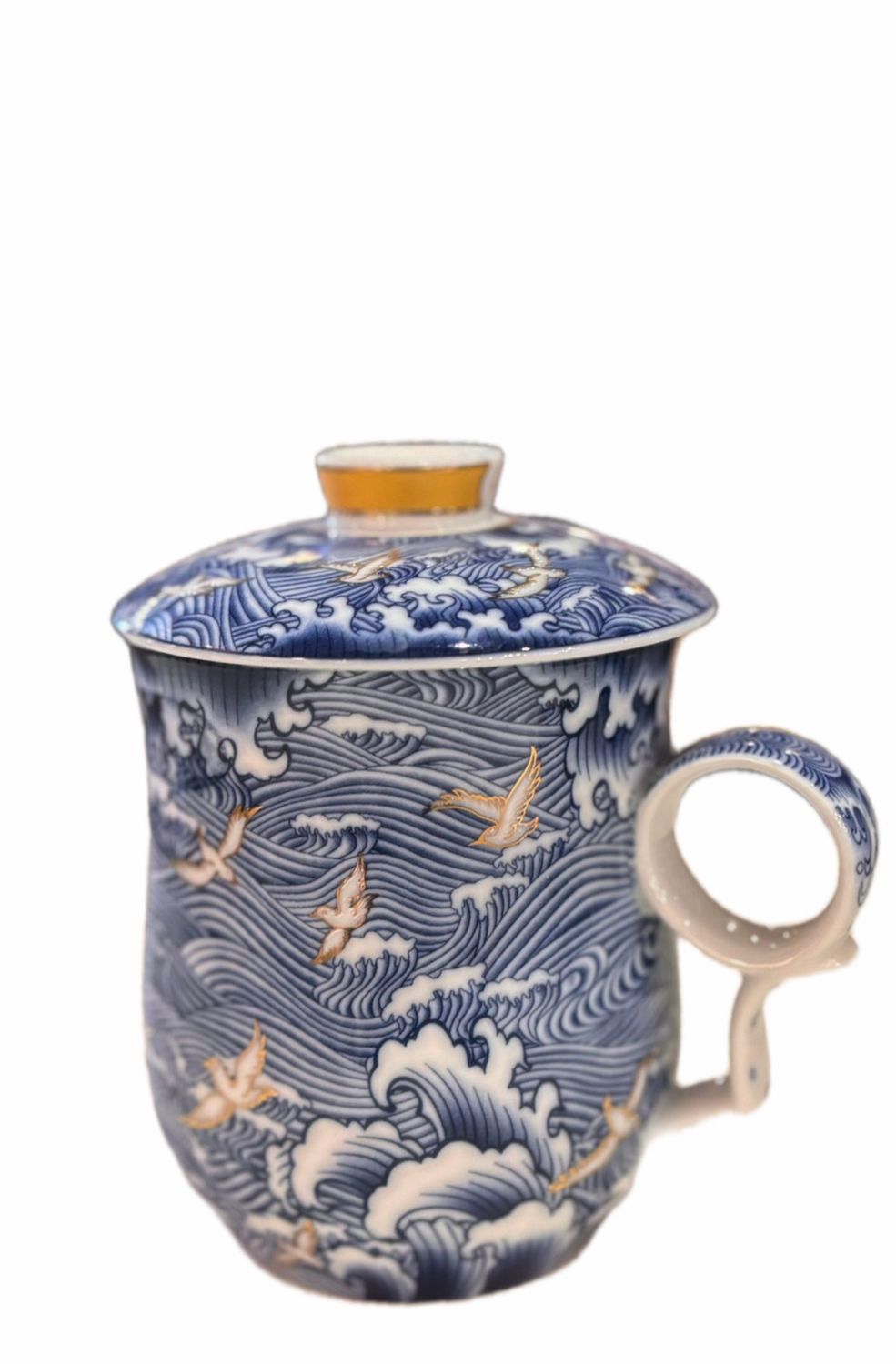 CHINESE PORCELAIN TEA MUG