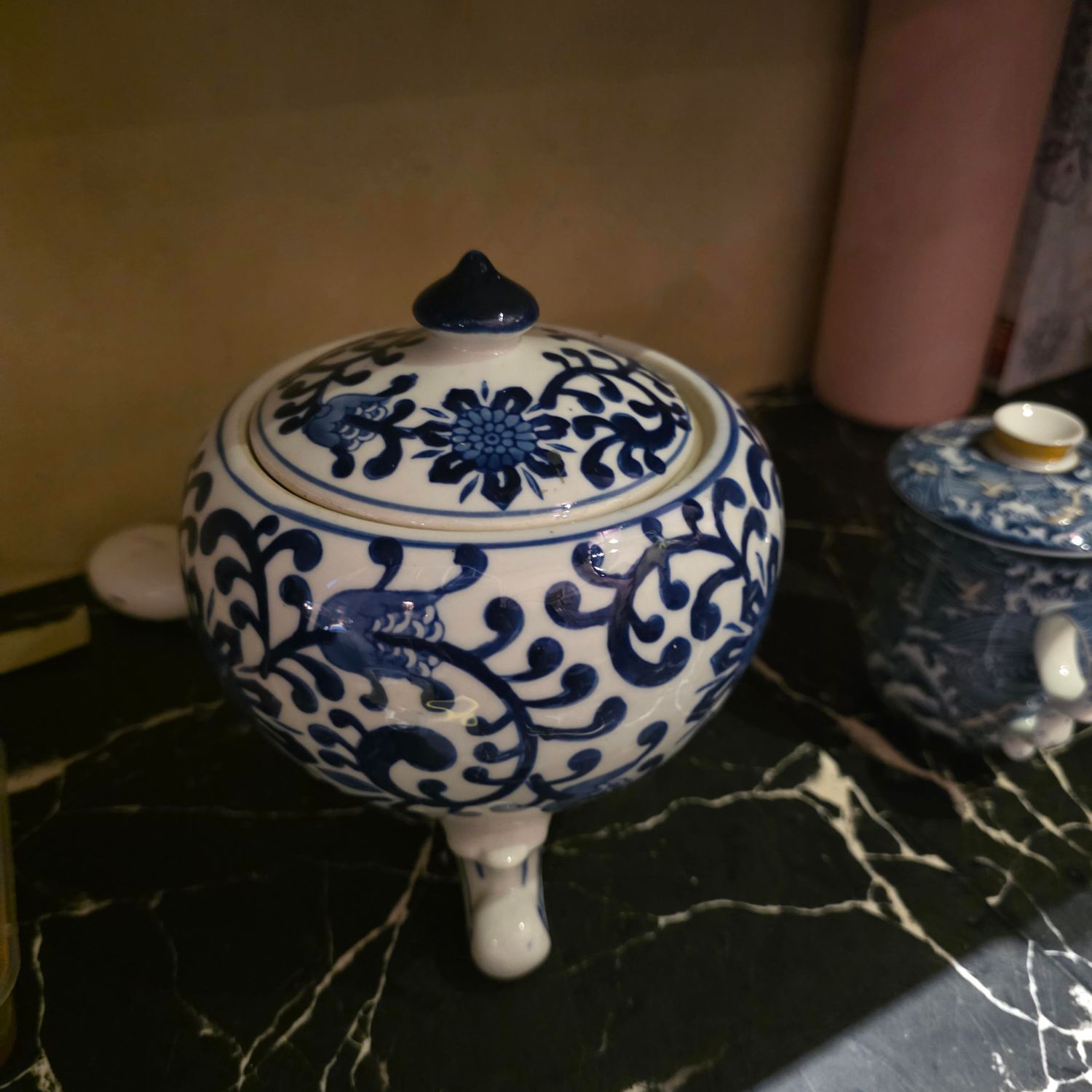 BLUE AND WHITE PORCELAIN GINGER JAR